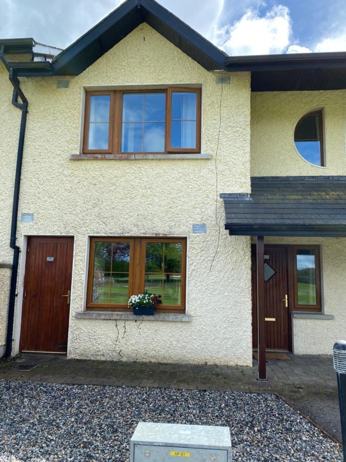 Your Very Own 19Th Hole!! Tipperary Exterior photo